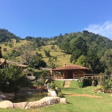 Sitio Com Piscina Natural E Cascata, Com Linda Vista Em Lumiar. Eksteriør bilde